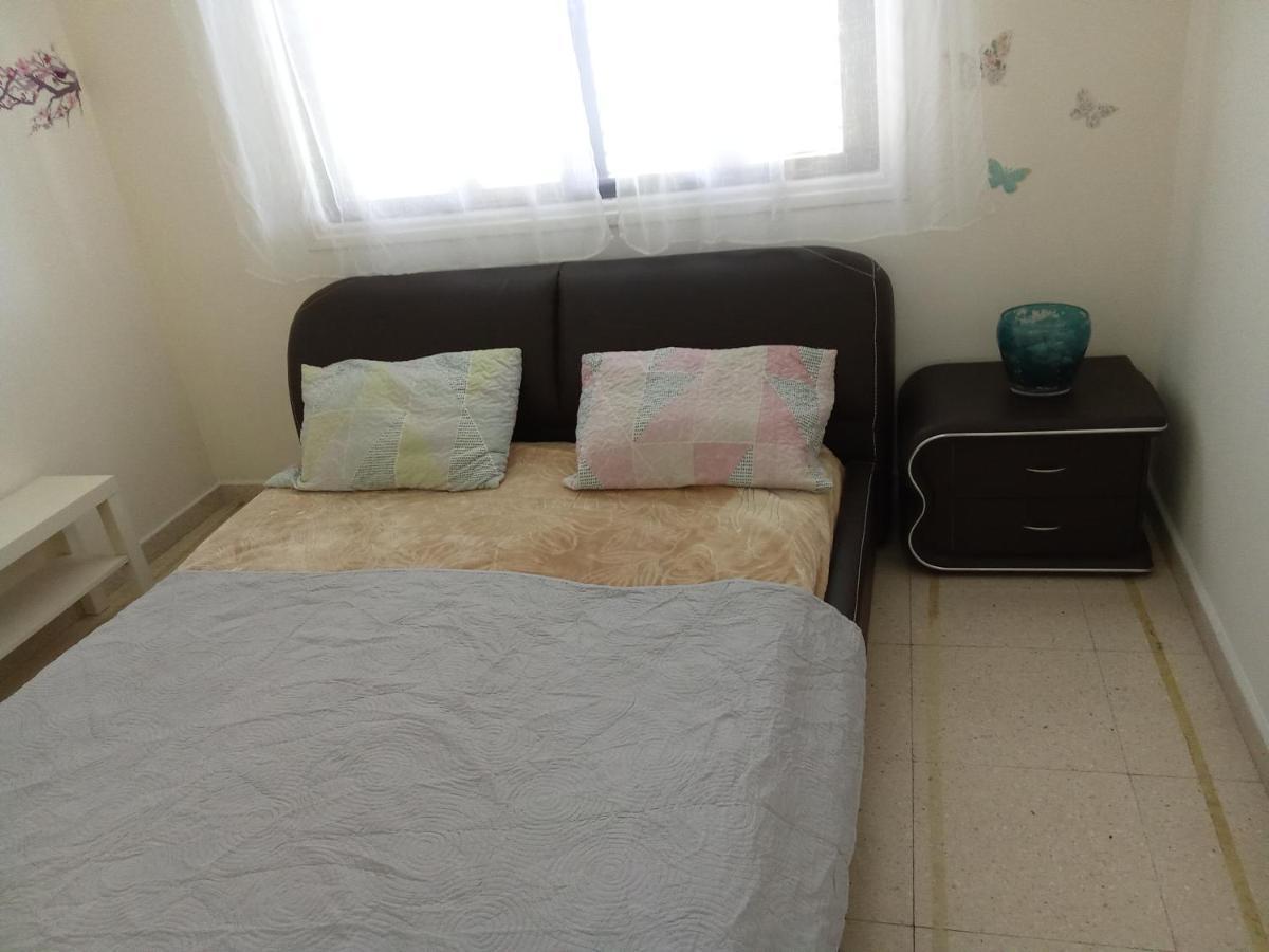 2 Bedroom Apartment In Makenzi Larnaca Luaran gambar
