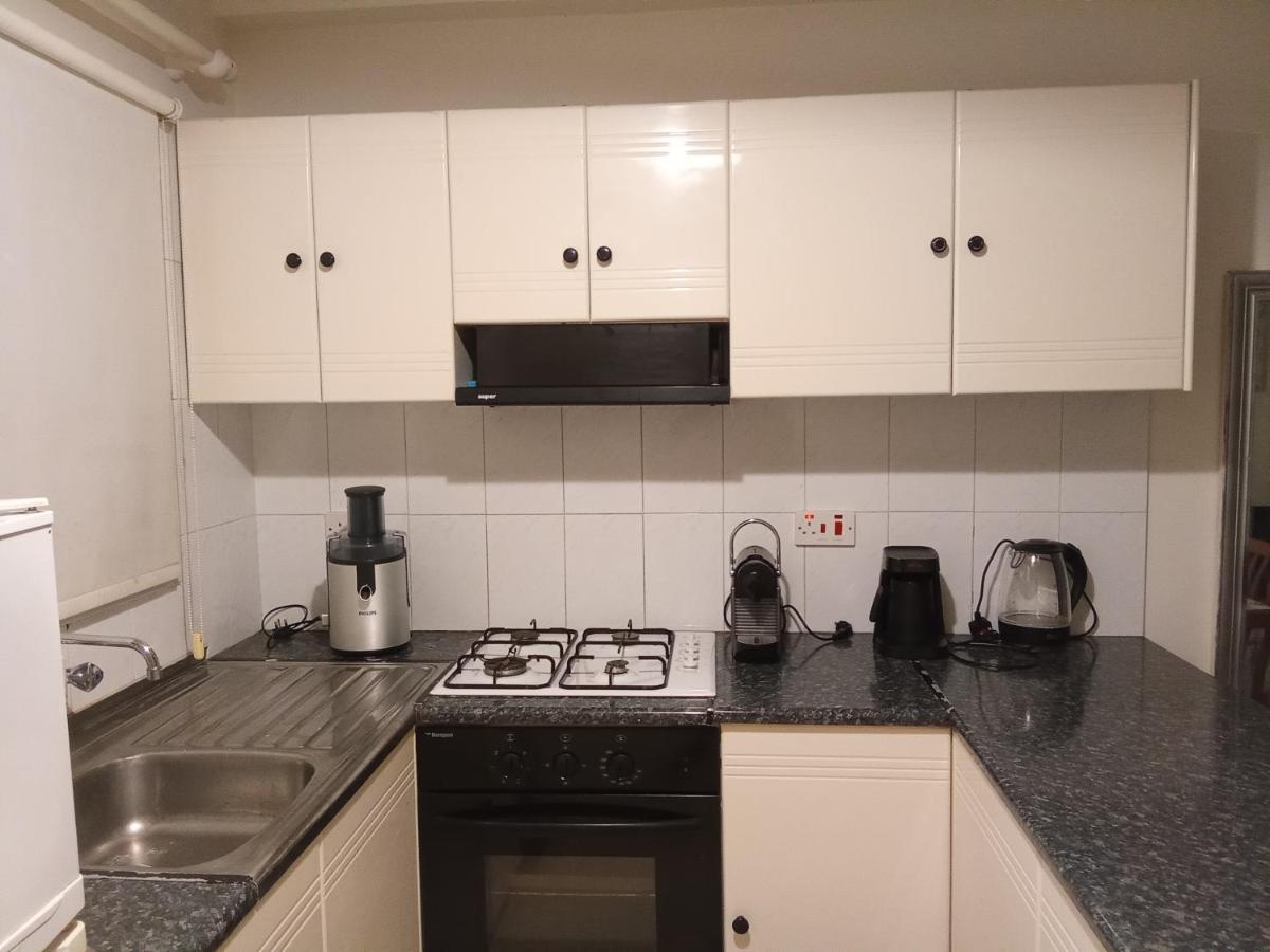 2 Bedroom Apartment In Makenzi Larnaca Luaran gambar