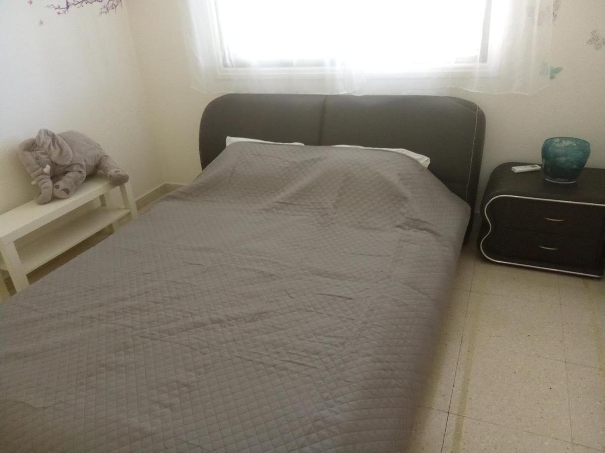 2 Bedroom Apartment In Makenzi Larnaca Luaran gambar