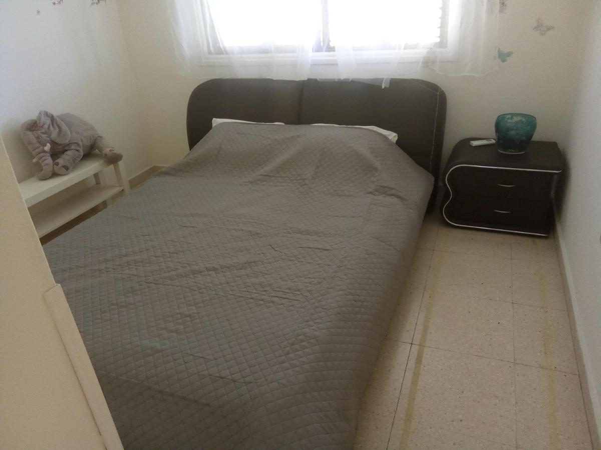 2 Bedroom Apartment In Makenzi Larnaca Luaran gambar